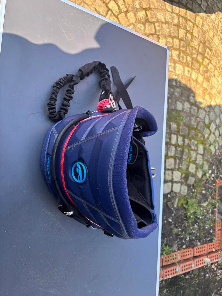 Pro limit predator kite harnas size M, Ophalen, Zo goed als nieuw, Kite