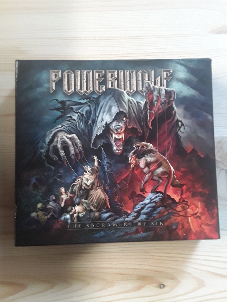 Ltd boxsets aan 10 euro, Cd's en Dvd's, Cd's | Hardrock en Metal, Ophalen of Verzenden