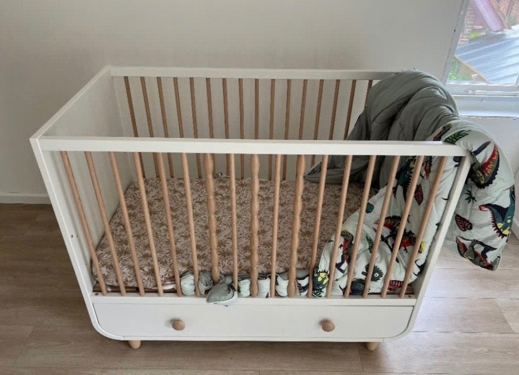 Ledikant + commode, Ophalen, Zo goed als nieuw, Commode