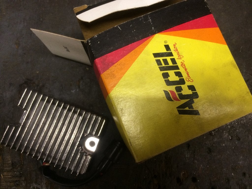 Harley regulator accel xl sportster '82 tot '84 (3 pins), Ophalen, Nieuw