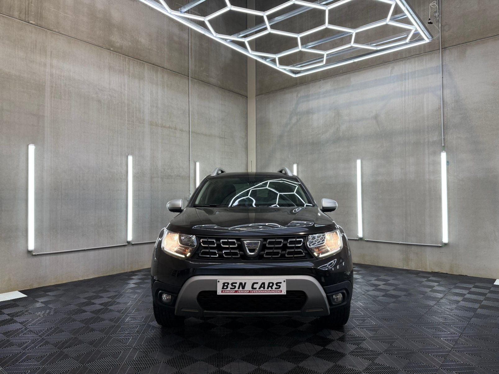 DACIA DUSTER/AUTOMAAT/NAVI/360CAMERA/DODEHOEK/GARANTIE, Autos, Essai à domicile, Achat, Euro 6, Entreprise