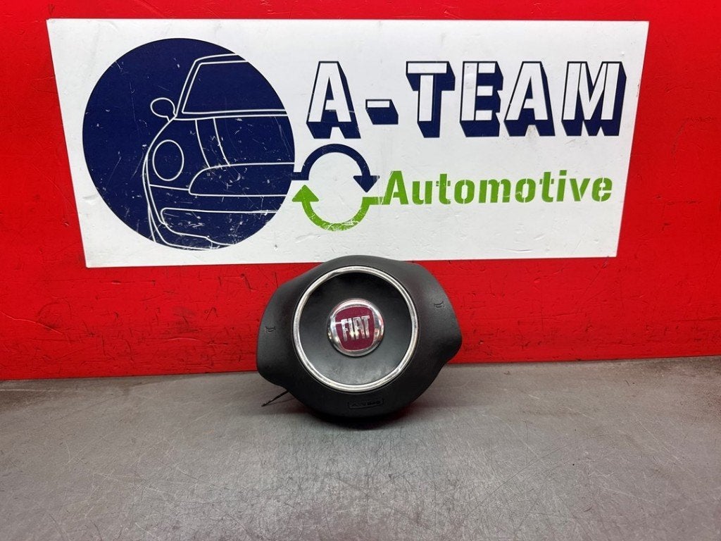 AIRBAG VOLANT Fiat 500 (312) (|0735628323|735452883|), Autos : Pièces & Accessoires, FCA Germany GmbH, IPC D1-09 Bahnhofsplatz
65423  Rüsselsheim am Main, DE