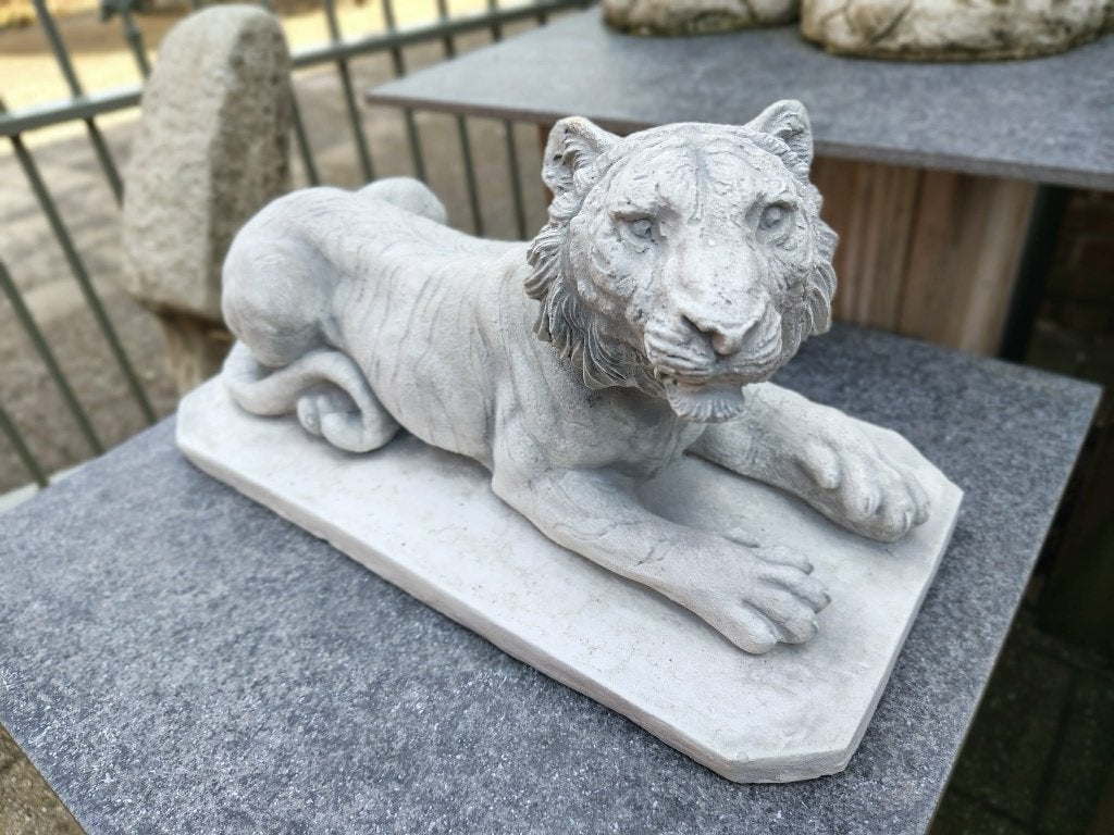 Betonnen tuinbeeld - tijger, Ophalen of Verzenden, Nieuw, Beton, Dierenbeeld