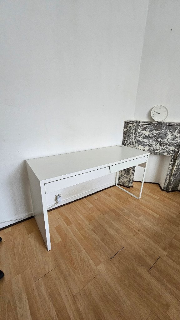 Bureau, 50 cm, Enlèvement, Avec tiroirs, Moderne