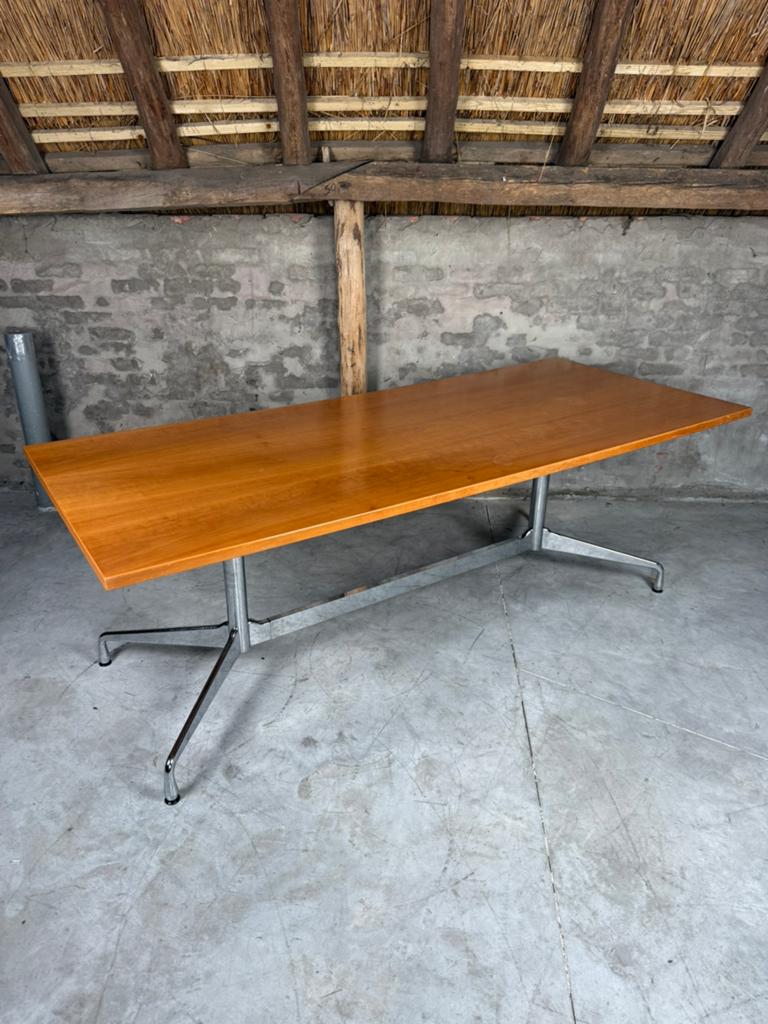 2 Vitra Eames Segmented 210 cm eettafel vergadertafel bureau, Huis en Inrichting, Tafels | Eettafels, 200 cm of meer, Zo goed als nieuw