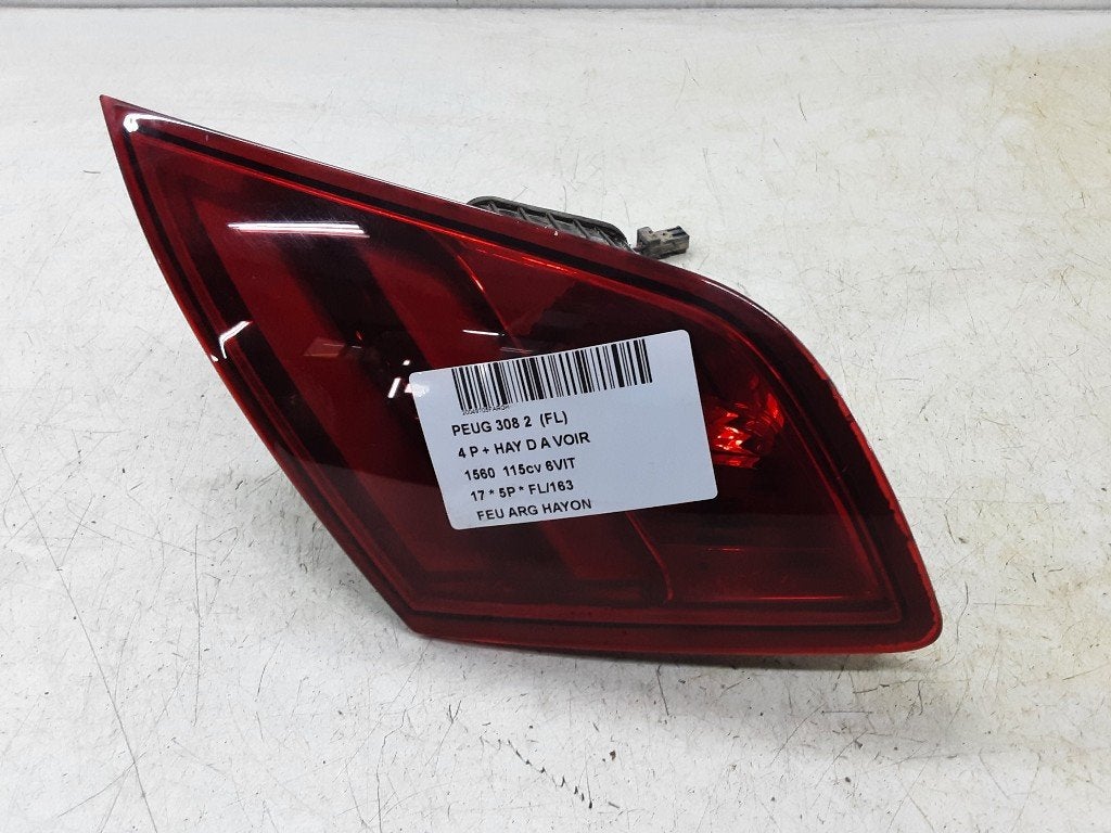 PANNEAU ARRIÈRE GAUCHE AVEC LAMPE Peugeot (9677818380), Kontakt-peugeot@peugeot.com, Utilisé, Peugeot Deutschland GmbH, Bahnhofsplatz
65423  Rüsselsheim, DE