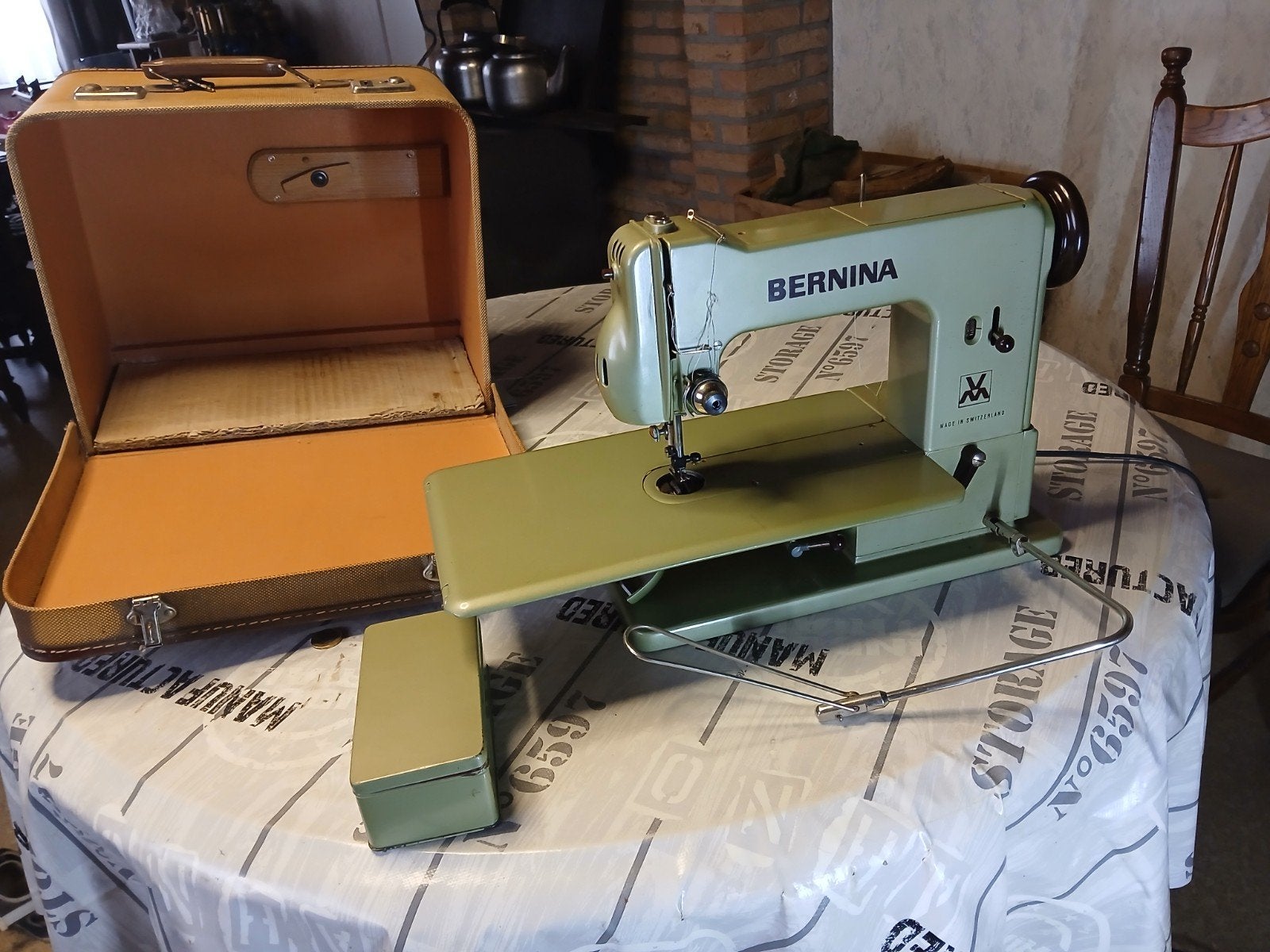 machine à coudre Bernina, Enlèvement, Machine à coudre, Bernina