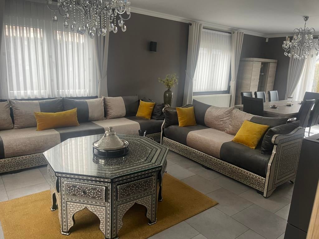 Salon marocain complet, Ophalen, Zo goed als nieuw