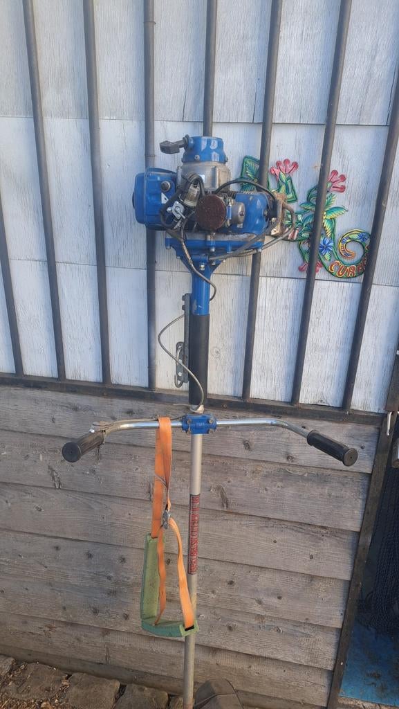 Bosmaaier iseki ic 18, Tuin en Terras, Grastrimmers, Ophalen