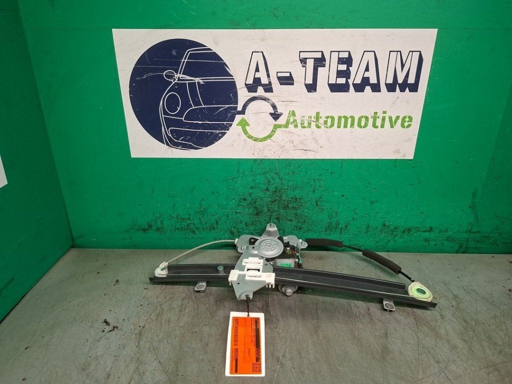 RAAMMECHANIEK LINKS ACHTER Rexton W (|8810008020|), Gebruikt, Info@kgm.be, Pierstraat 229
2550  Kontich, Antwerpen, BE, Ssangyong Motors Middle Europe