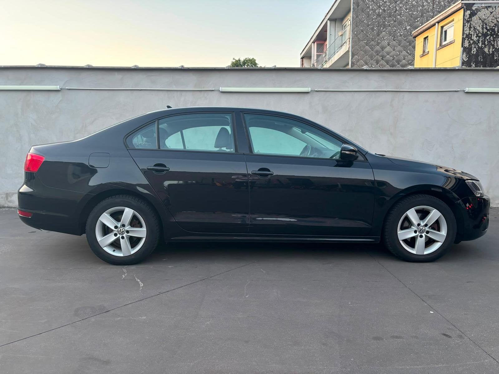 Volkswagen Jetta 1.2 TSI, Auto's, Volkswagen, Euro 5, Leder, Bedrijf, 1200 cc