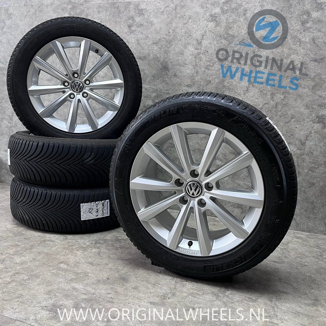17 inch originele Merano velgen + winterbanden VW Passat, Pneus et Jantes, -, 17 pouces, Utilisé