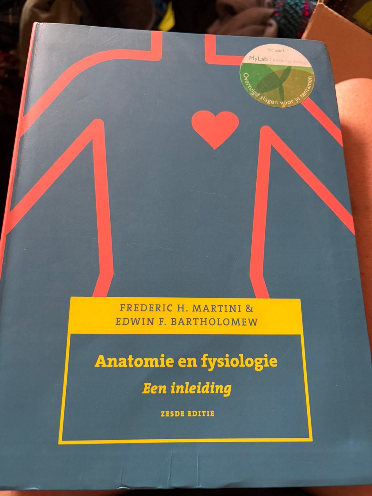 Anatomie en fysiologie, Ophalen, Zo goed als nieuw