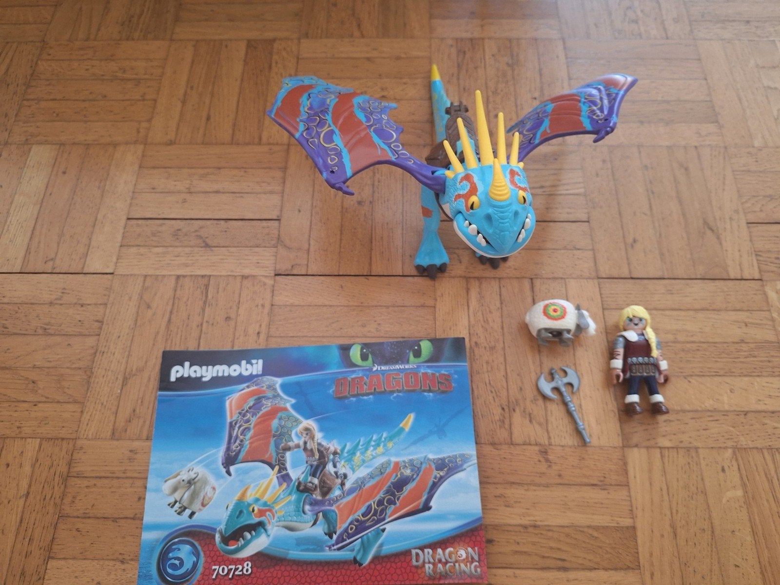 Playmobil (hoe tem je een draak), Ophalen