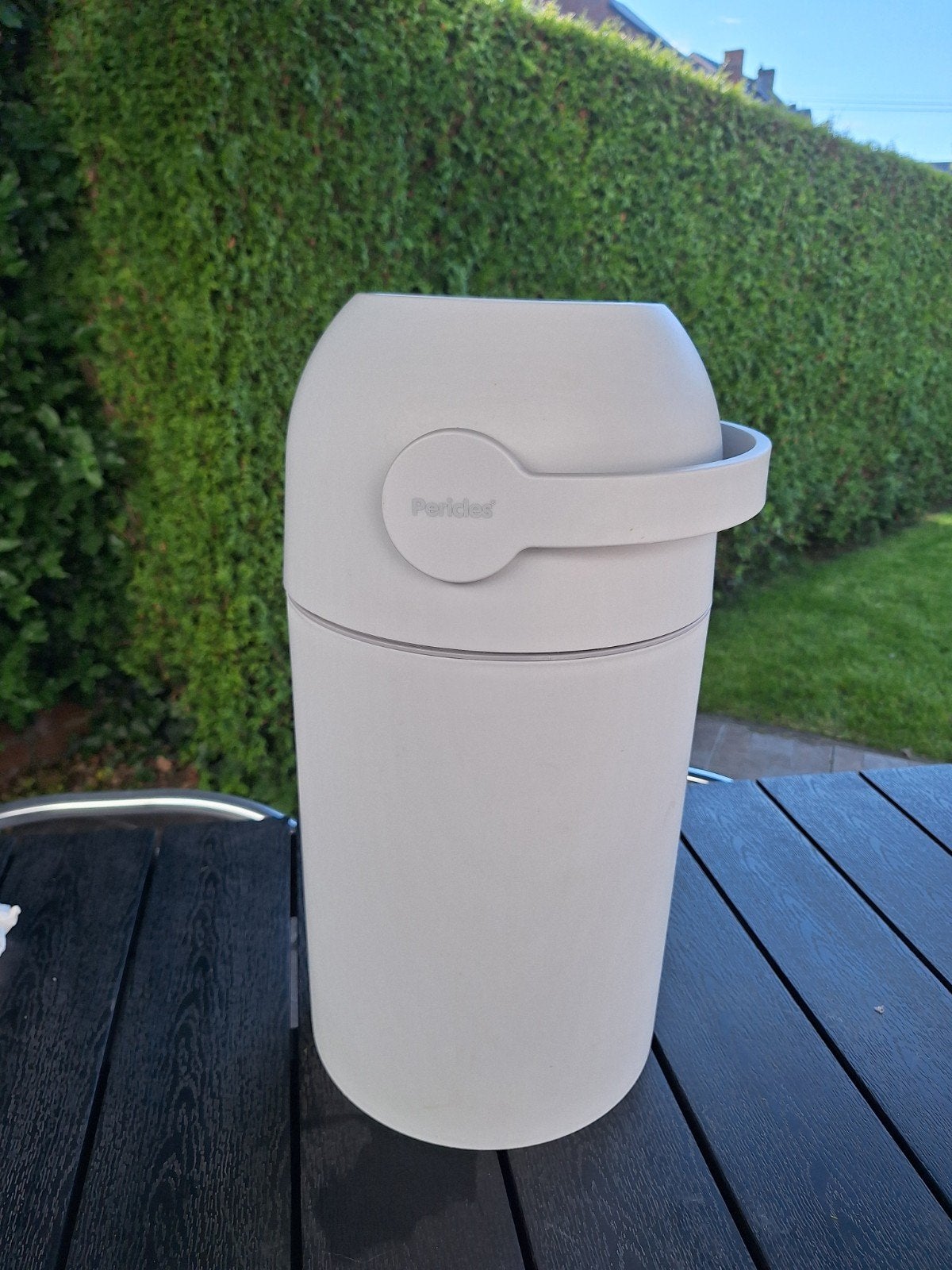 Poubelle à couches pour bébé, Enlèvement