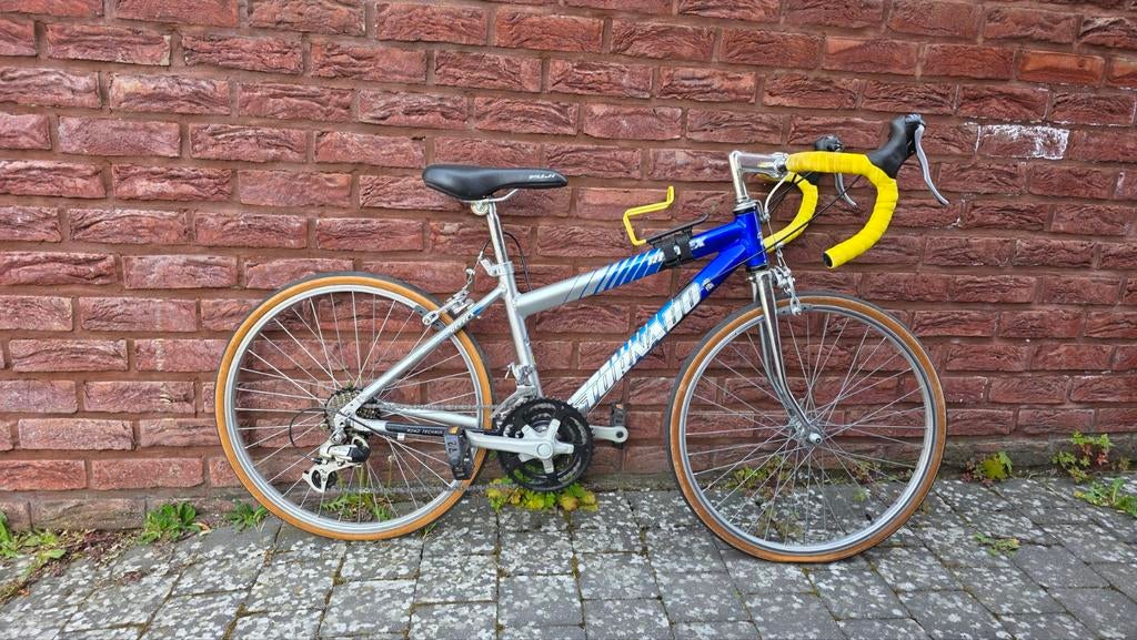 Vélo de course pour enfant en shimano, Autres marques, Frein sur jante, Aluminium, Comme neuf