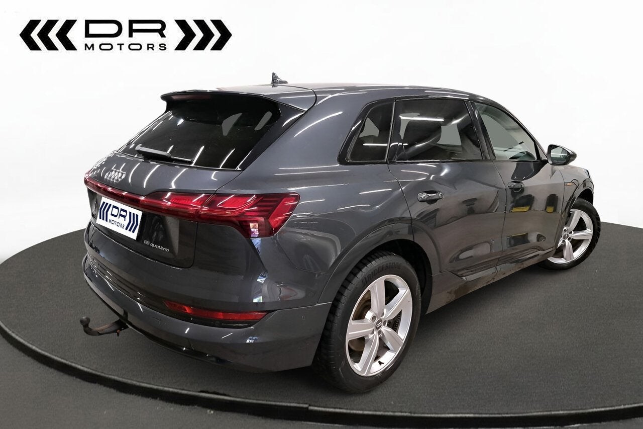 Audi e-tron 55 QUATTRO 408PK, Autos, Argent ou Gris, 408 ch, 0 kg, Noir