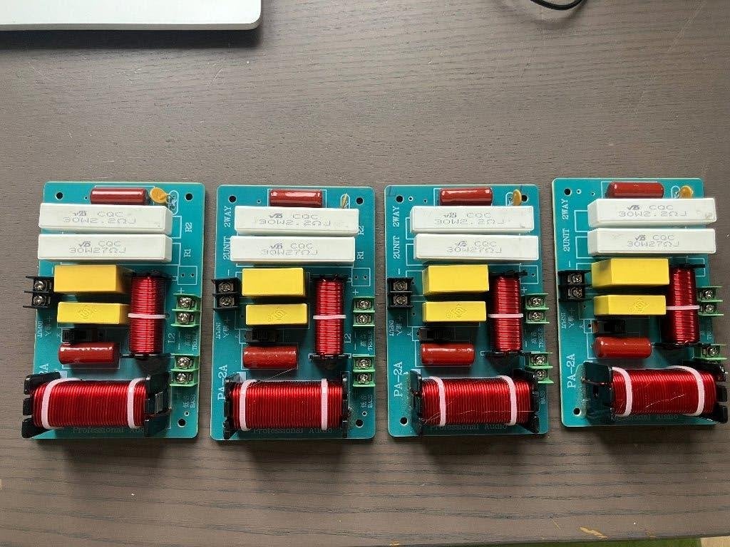 4x 450 watt 2-weg audio filter, Audio, Tv en Foto, Overige typen, Nieuw, Ophalen of Verzenden, 150 watt of meer