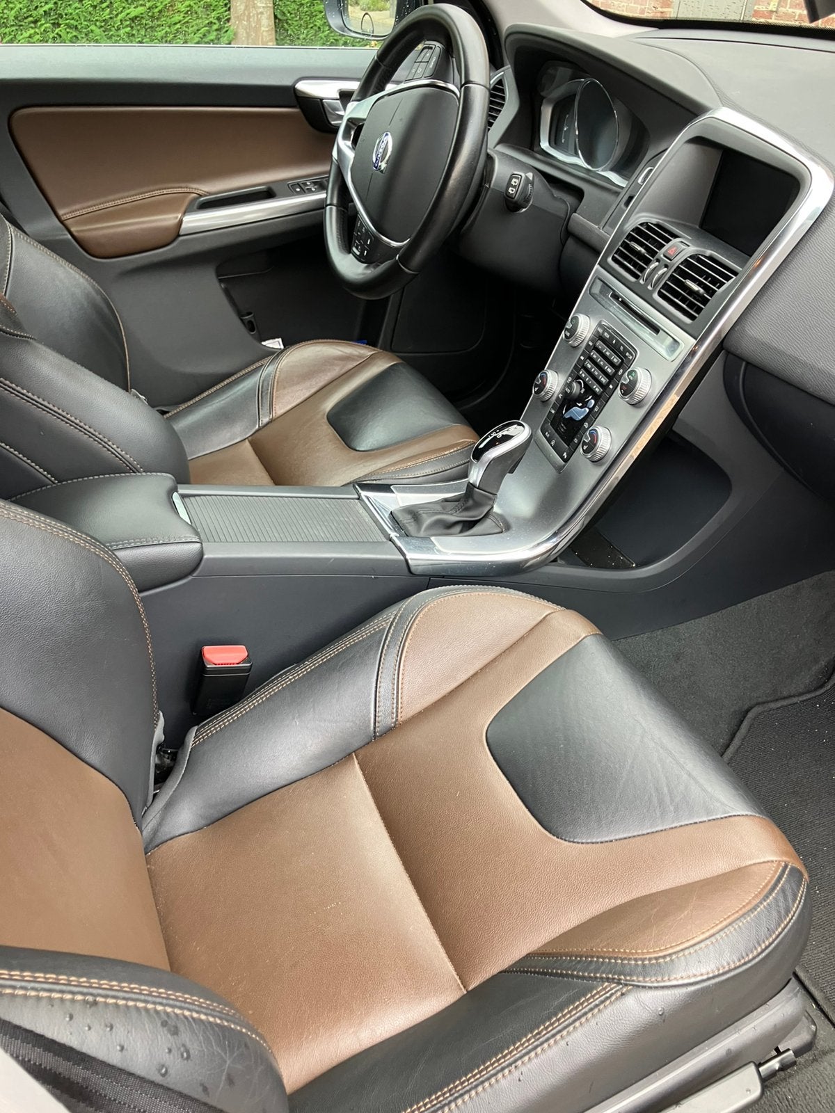 volvo xc60, Autos, Cuir, Achat, 5 portes, Automatique