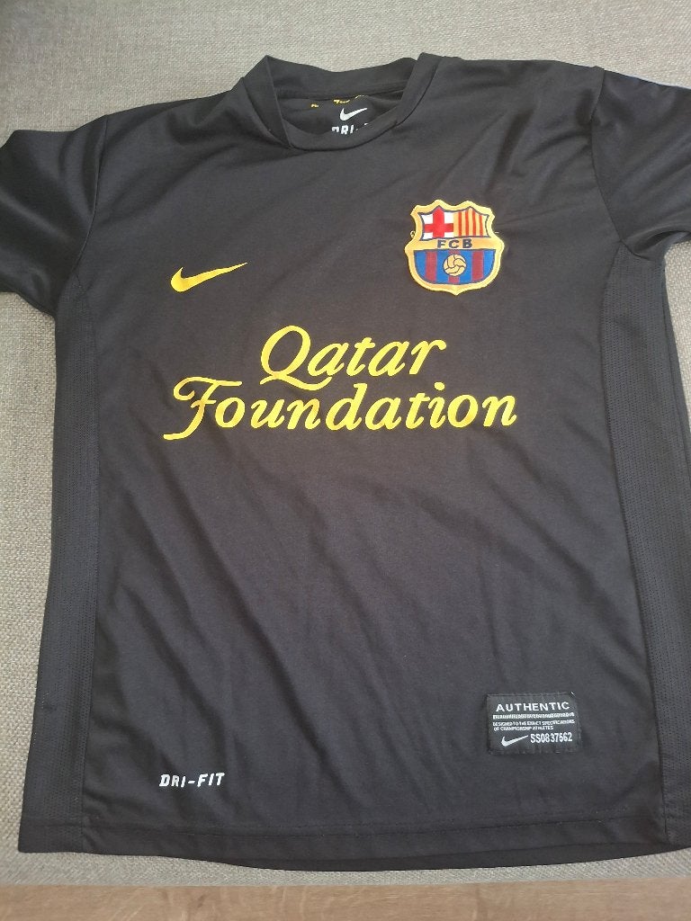 Voetbalshirt jongens Barcelona, Sport en Fitness, Voetbal, Maat XS of kleiner, Ophalen, Gebruikt, Shirt