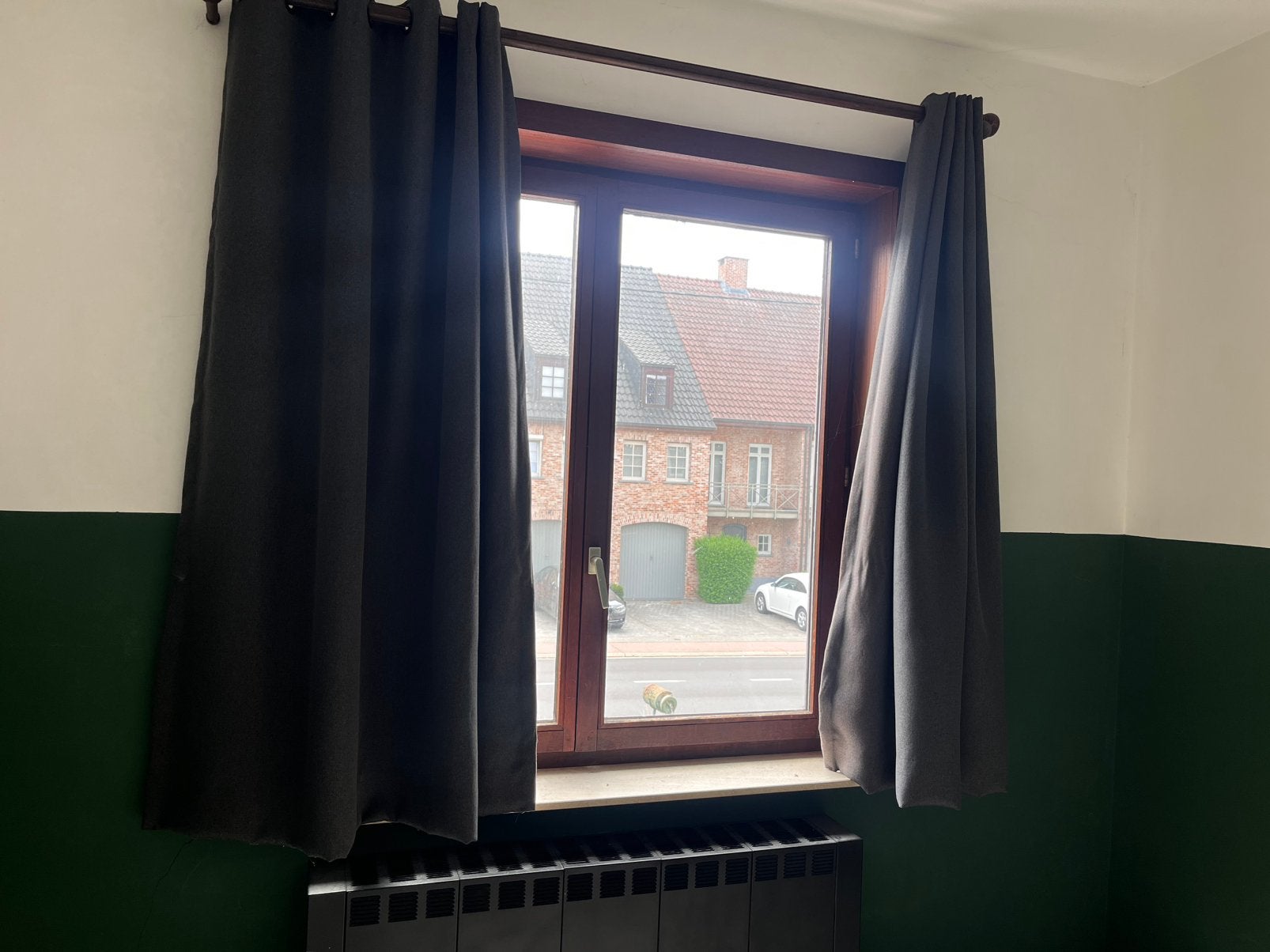 Verduisterende gordijnen, Ophalen, Zo goed als nieuw, 324 cm, 170 cm