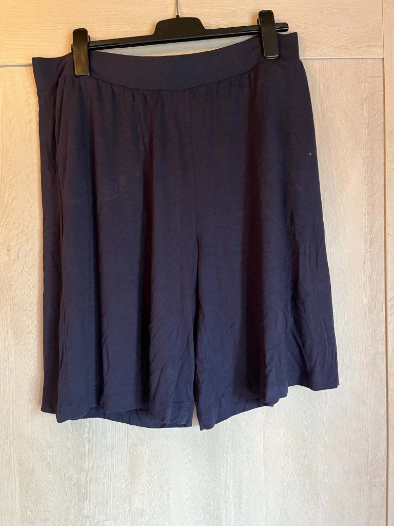 short blauw stretch c&a 50, Enlèvement ou Envoi, Porté, Bleu, Pantalon ou Jeans