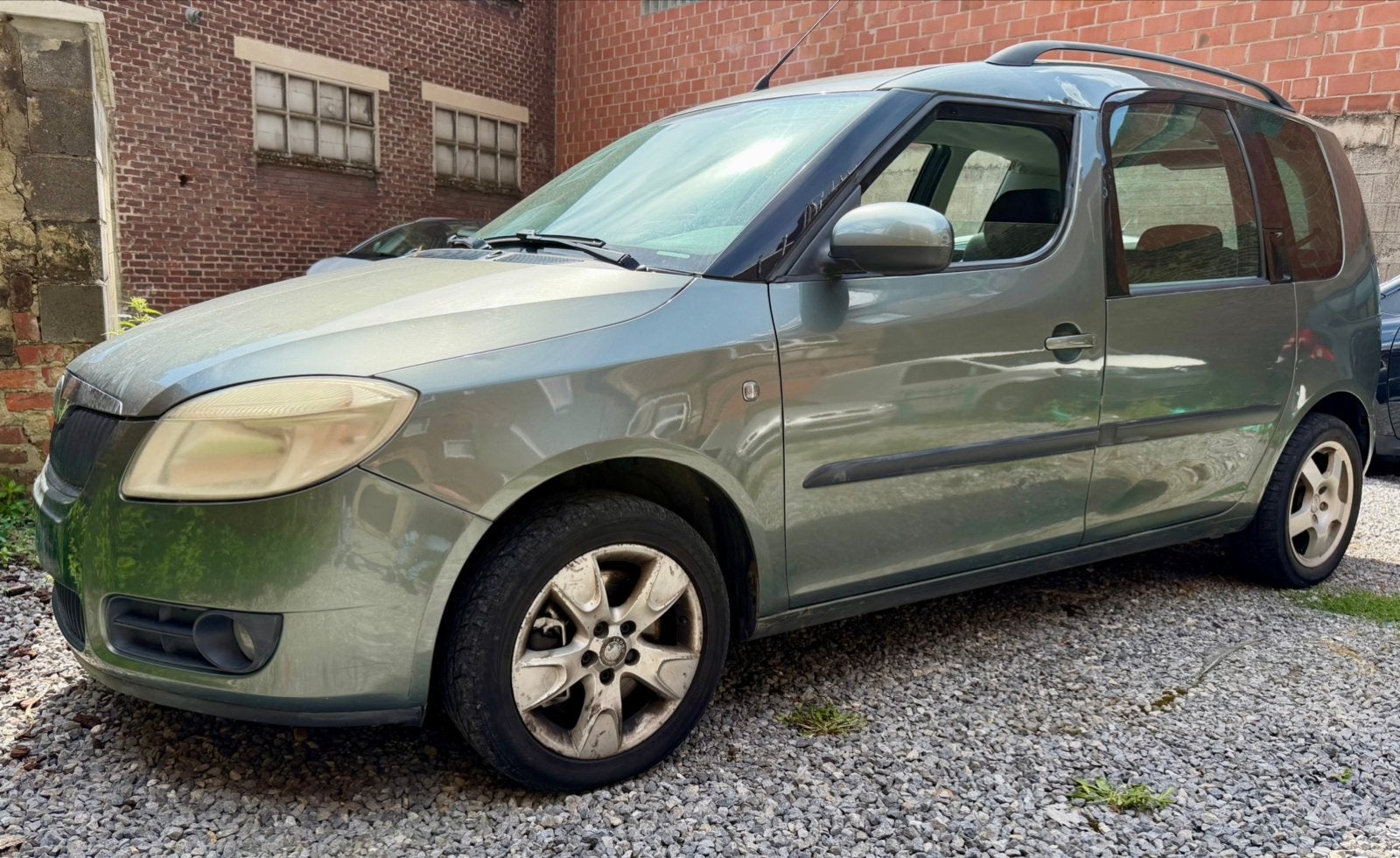 ** Skoda Roomster 1.4 tdi **, Auto's, Skoda, Voorwielaandrijving, Zwart, 4 cilinders, Electronic Stability Program (ESP)