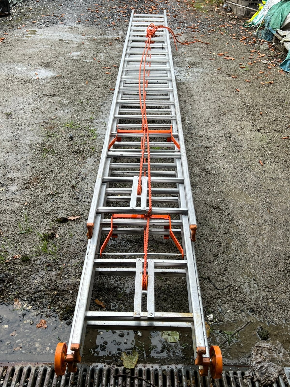 Petry 13m50 professionele driedubbele ladder, Auto diversen, Ophalen, Zo goed als nieuw