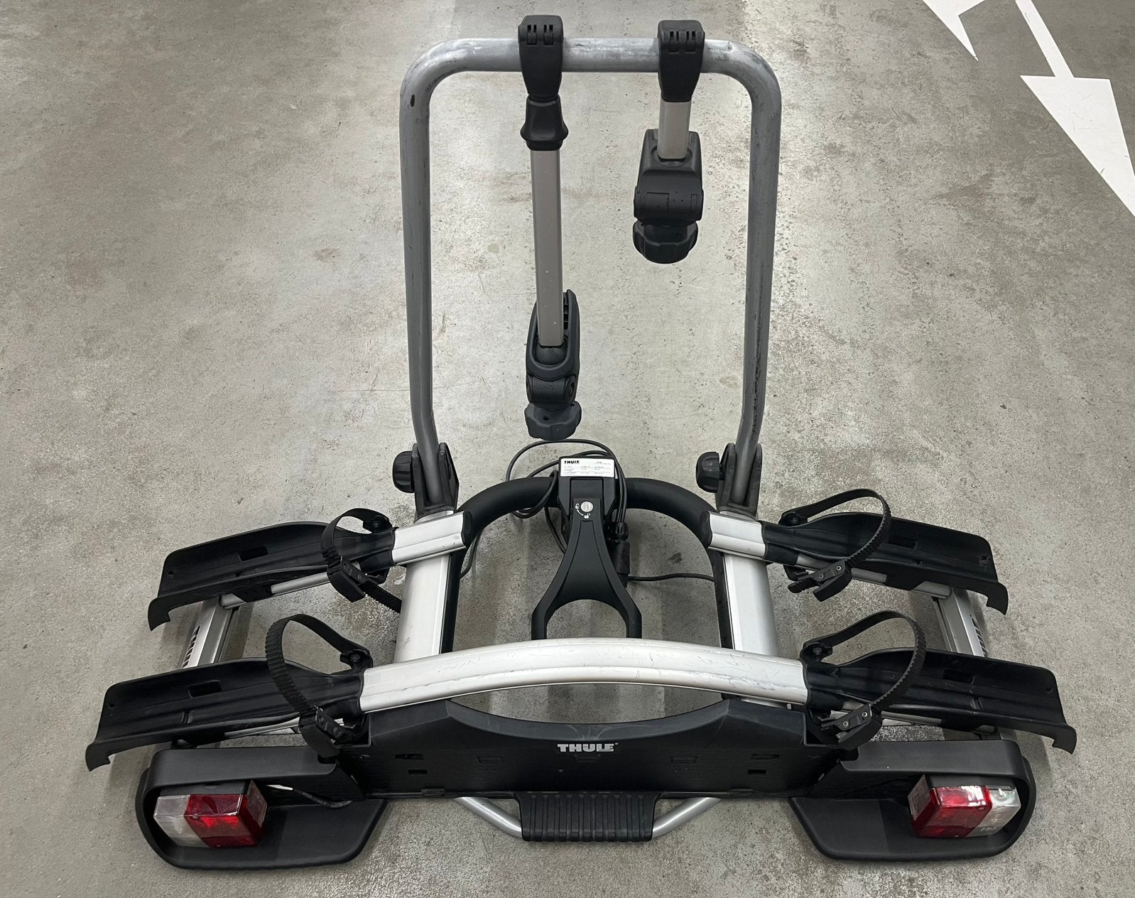 Fietsendrager Thule Euroway 921, Auto diversen, Fietsendragers, Ophalen, 2 fietsen, Gebruikt, Trekhaakdrager