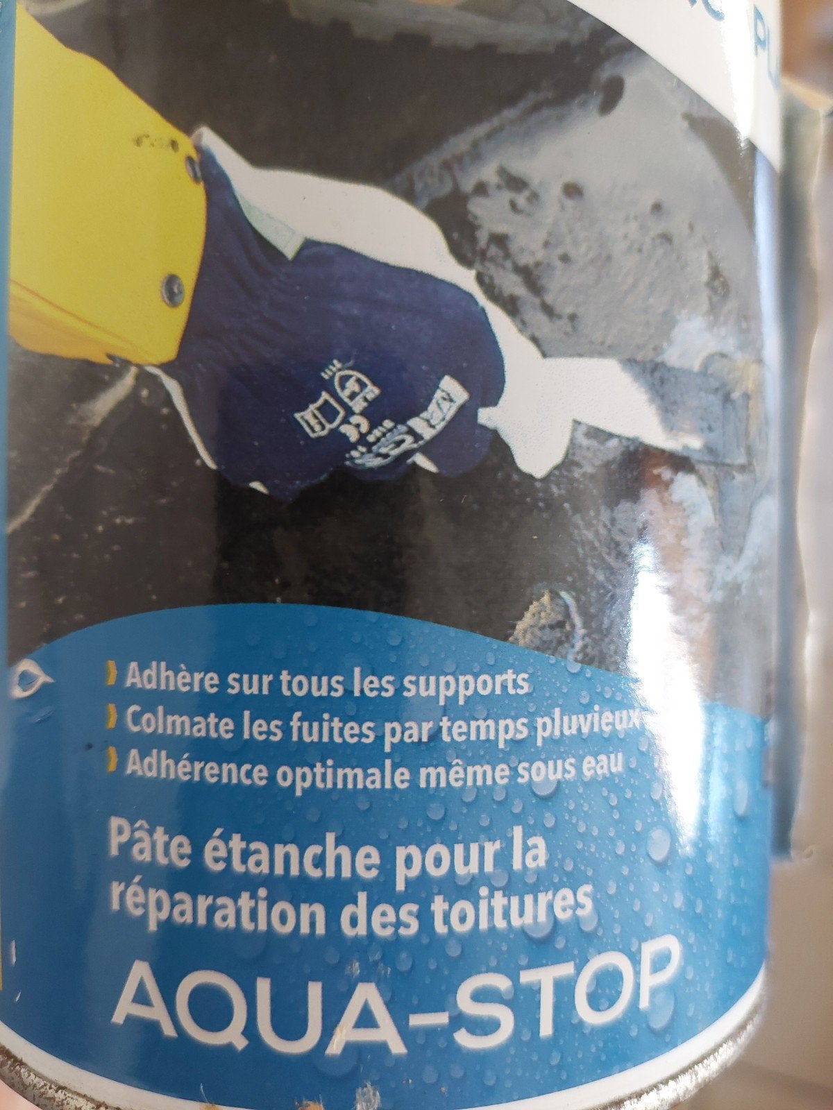 Pâte étanche pour réparations de toiture, Enlèvement