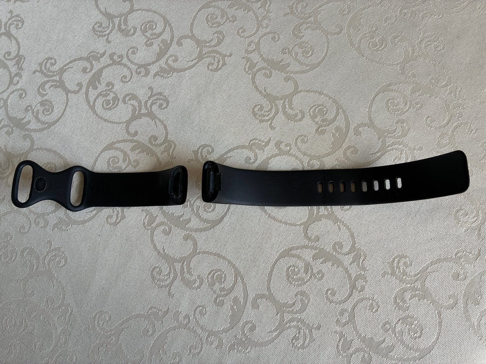 Fitbit Charge 5 : bracelet, Enlèvement ou Envoi, Comme neuf, Noir