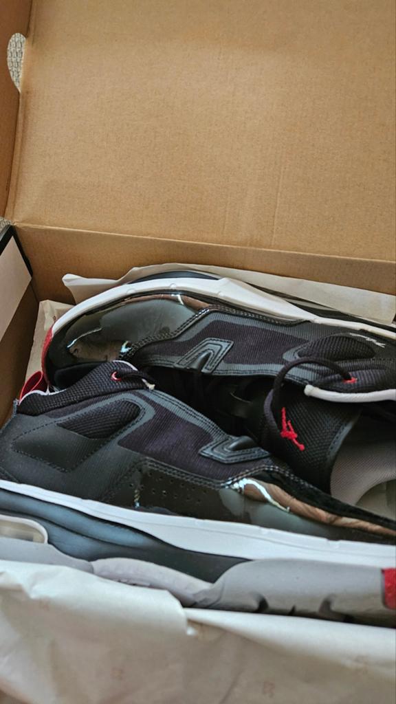 Gloednieuwe Nike air jordan, Kleding | Heren, Schoenen, Ophalen of Verzenden