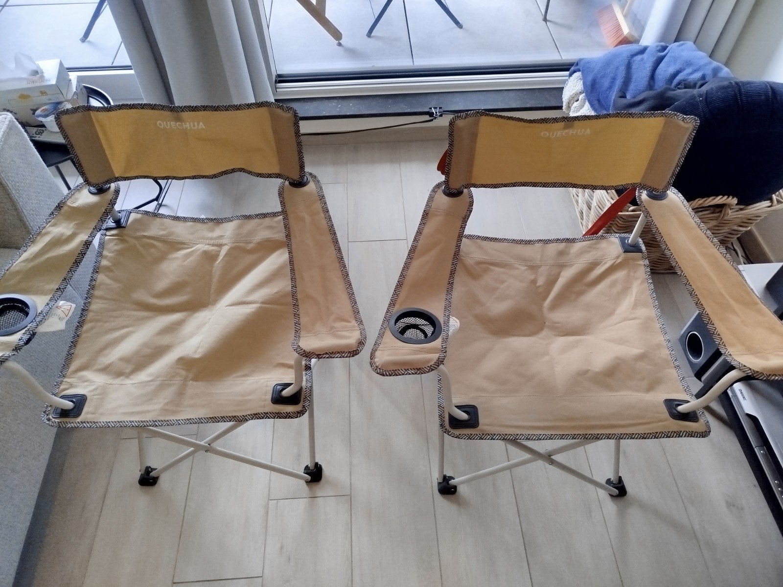 Twee kampeerstoelen, Ophalen, Campingstoel
