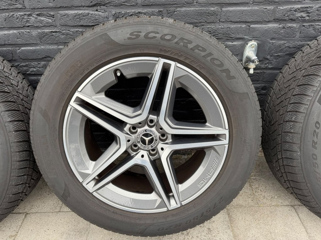 KIT PACK AMG - MERCEDES GLE COUPE 2022 - R20 - 275/50, Auto-onderdelen, Ophalen, Gebruikt, 275 mm, Winterbanden