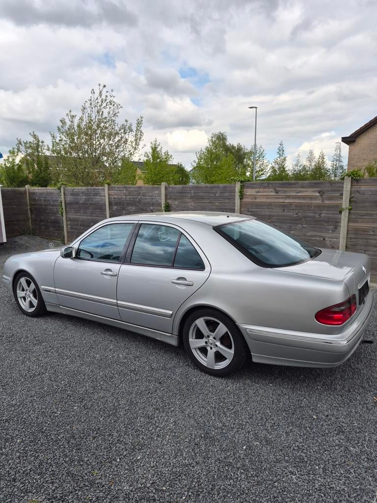 Mercedes w210 avantgarde, Achat, Cruise Control, 5 portes, Automatique