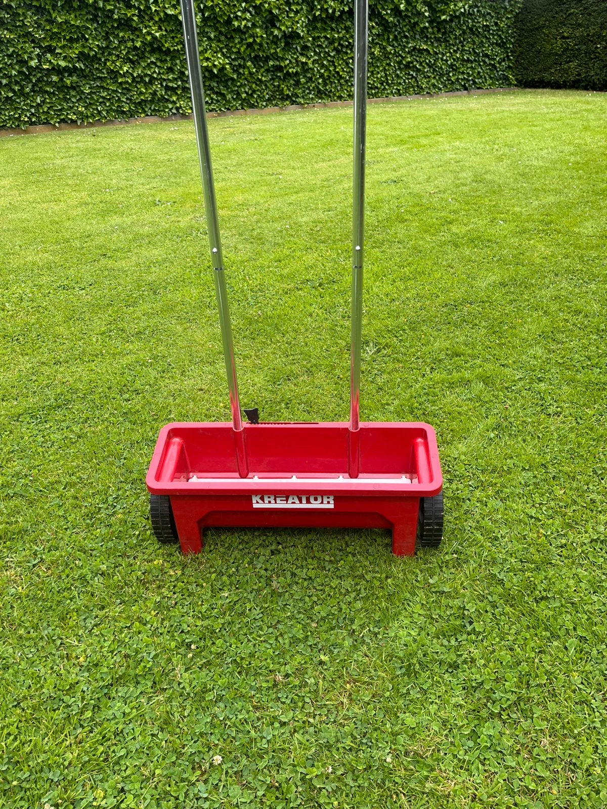 Nieuw strooiwagentje, Tuin en Terras, Ophalen, Zo goed als nieuw