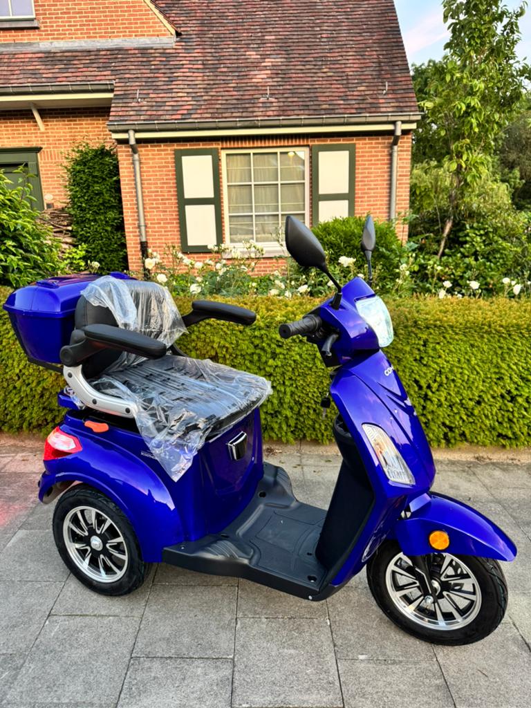 Voiturette électrique Comfigo 25km/h LITHIUMACCU Scootmobiel, Divers, Chaises roulantes, Neuf, Fauteuil roulant électrique, Pliant