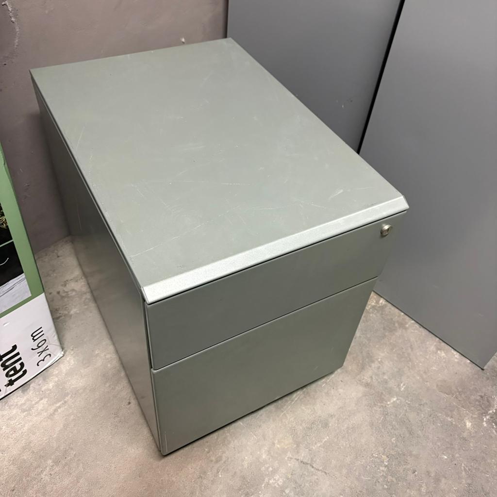 Caisson métallique + Clé!, Enlèvement, Utilisé