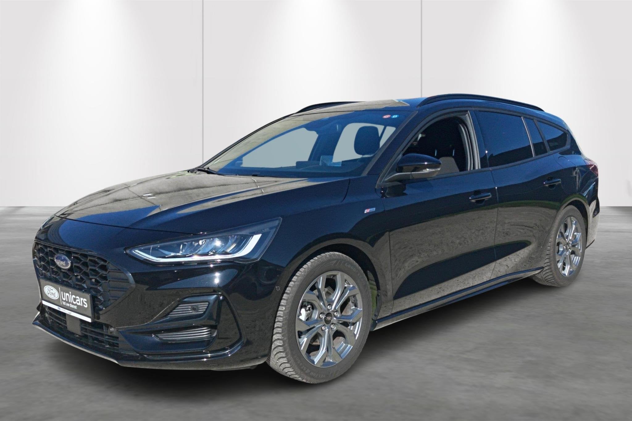 Ford Focus St-Line 1.0 Ecoboost 155pk a7 Trekhaak, Auto's, Gebruikt, Automatische klimaatregeling, Zwart, 155 pk