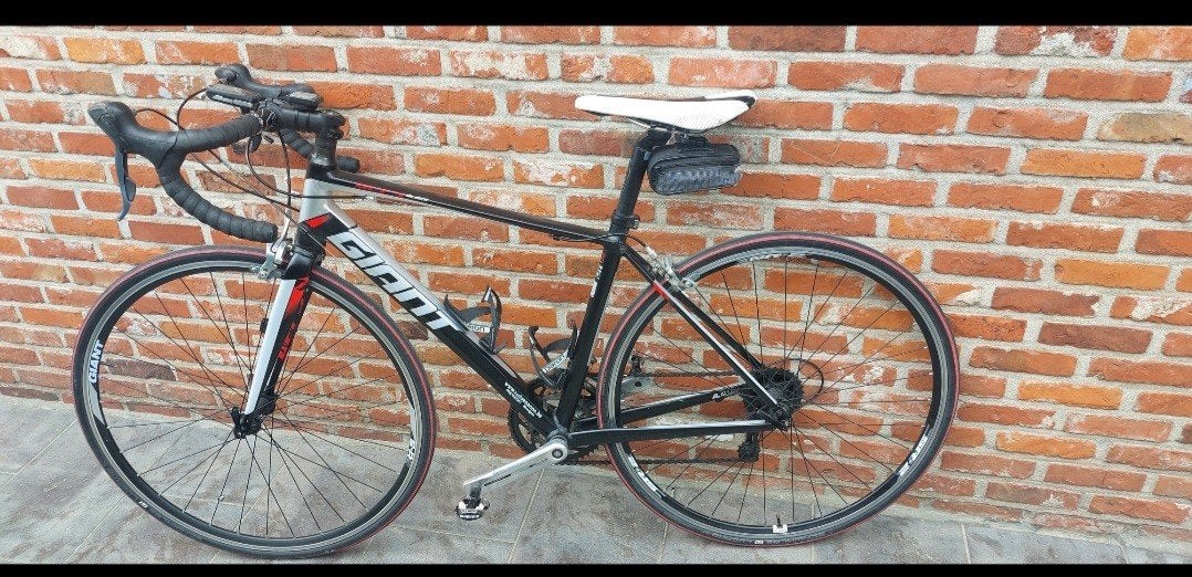 Vélo de course GIANT., Vélos & Vélomoteurs, Enlèvement, Giant