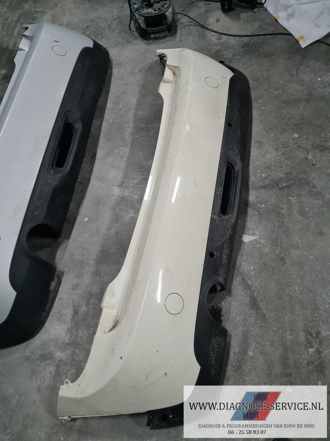 Mini F56 achterbumper on cooper, Autos : Pièces & Accessoires, Carrosserie & Tôlerie, Pare-chocs, BMW, Arrière, Utilisé, Enlèvement