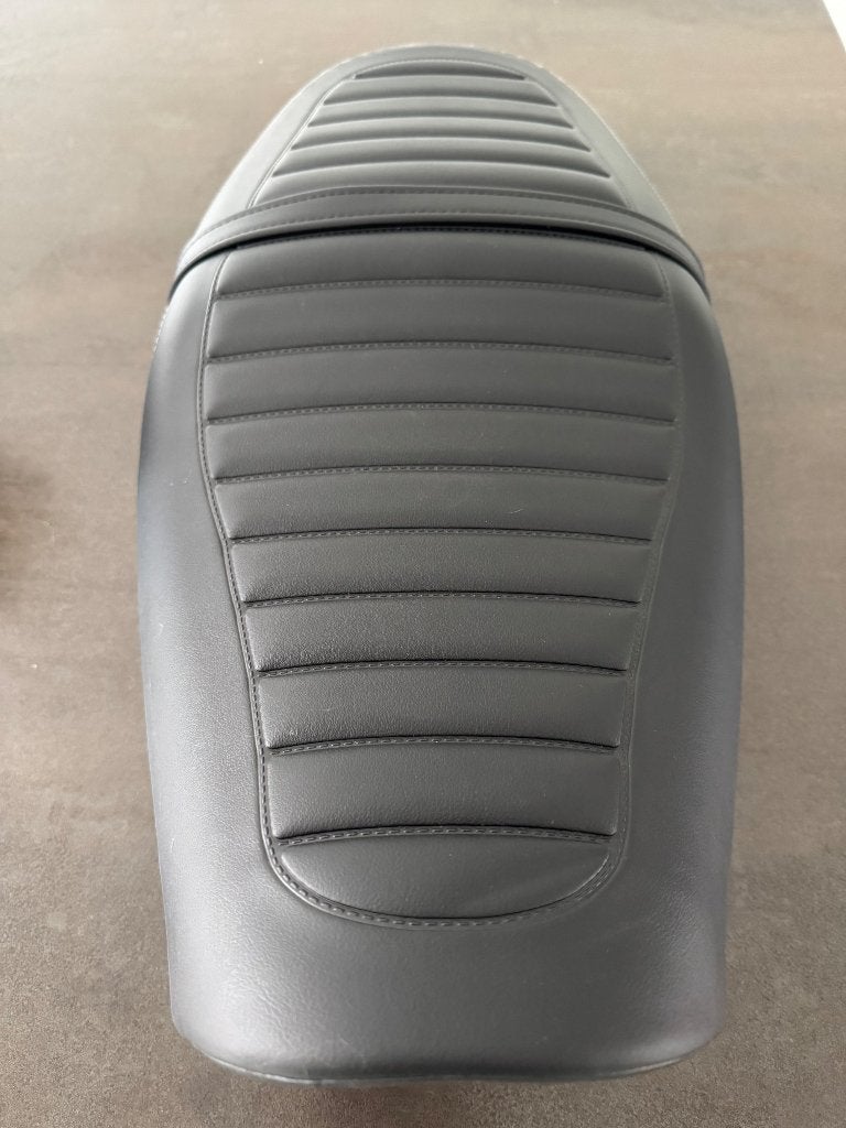 Nieuw standaard Z900RS zadel, Motoren, Ophalen, Nieuw