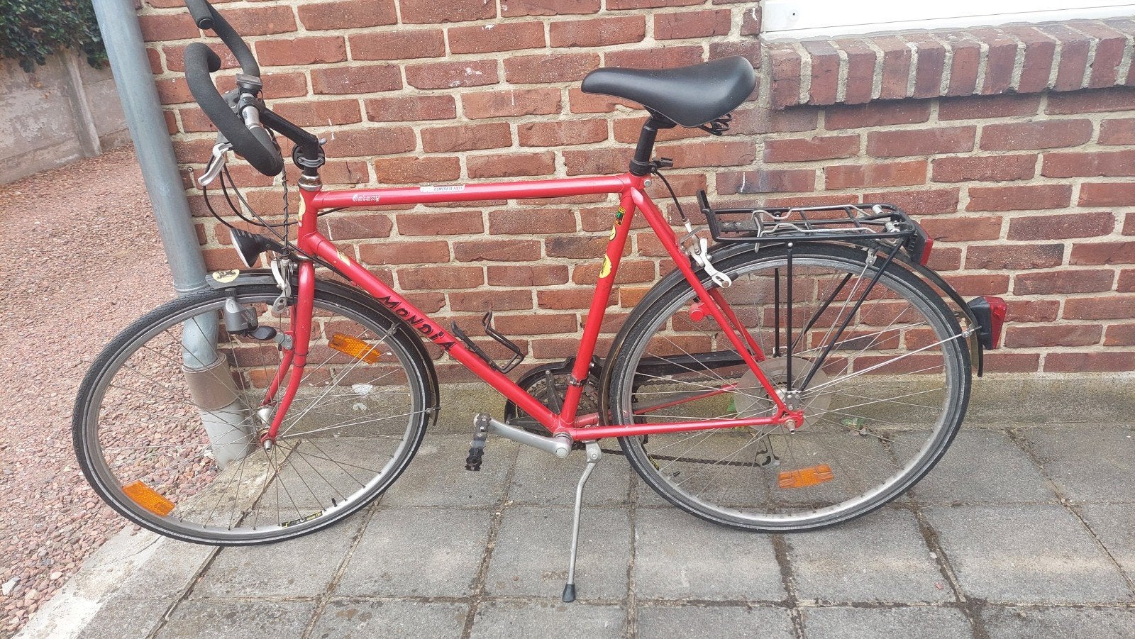 vélo pour homme Mondia (vélo de sport), Enlèvement