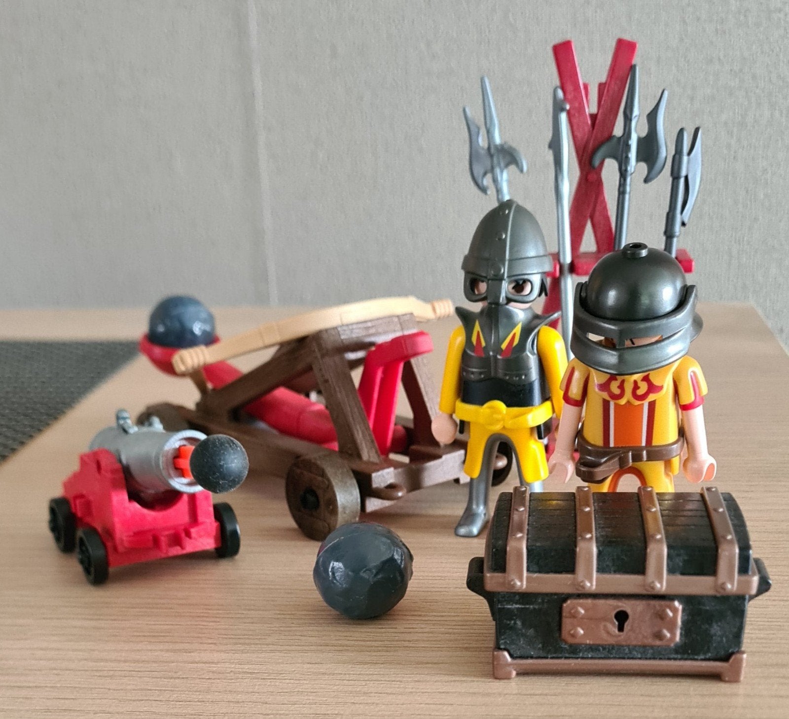 Playmobil katapult met figuurtjes, Ophalen