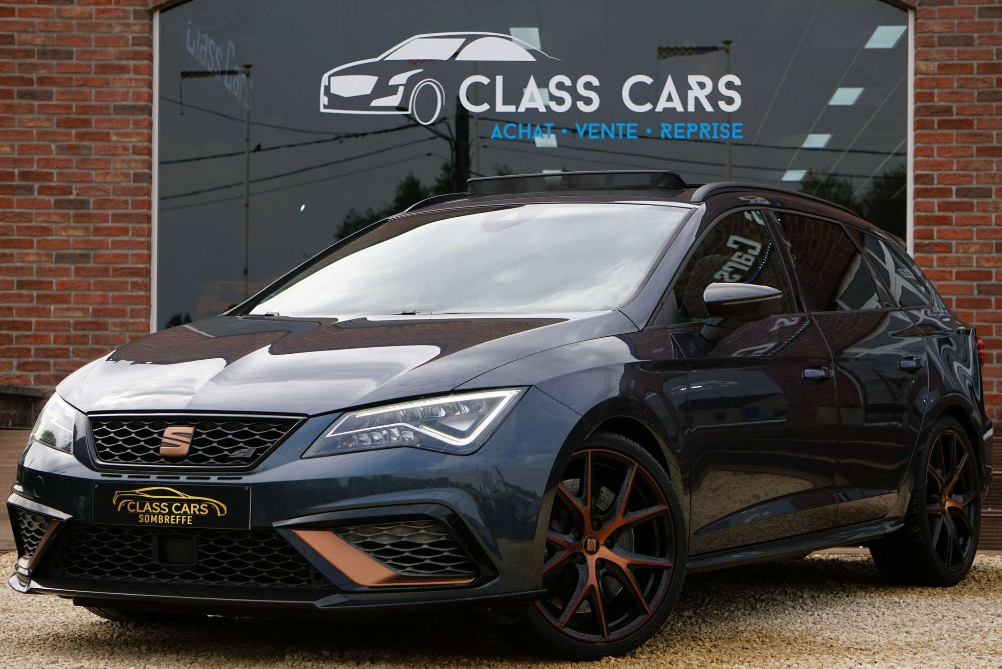 SEAT Leon Cupra R 2.0 TSI / 4Drive / CARBON / DSG / COCKPIT, Auto's, Automaat, Gebruikt, Zwart, 1984 cc