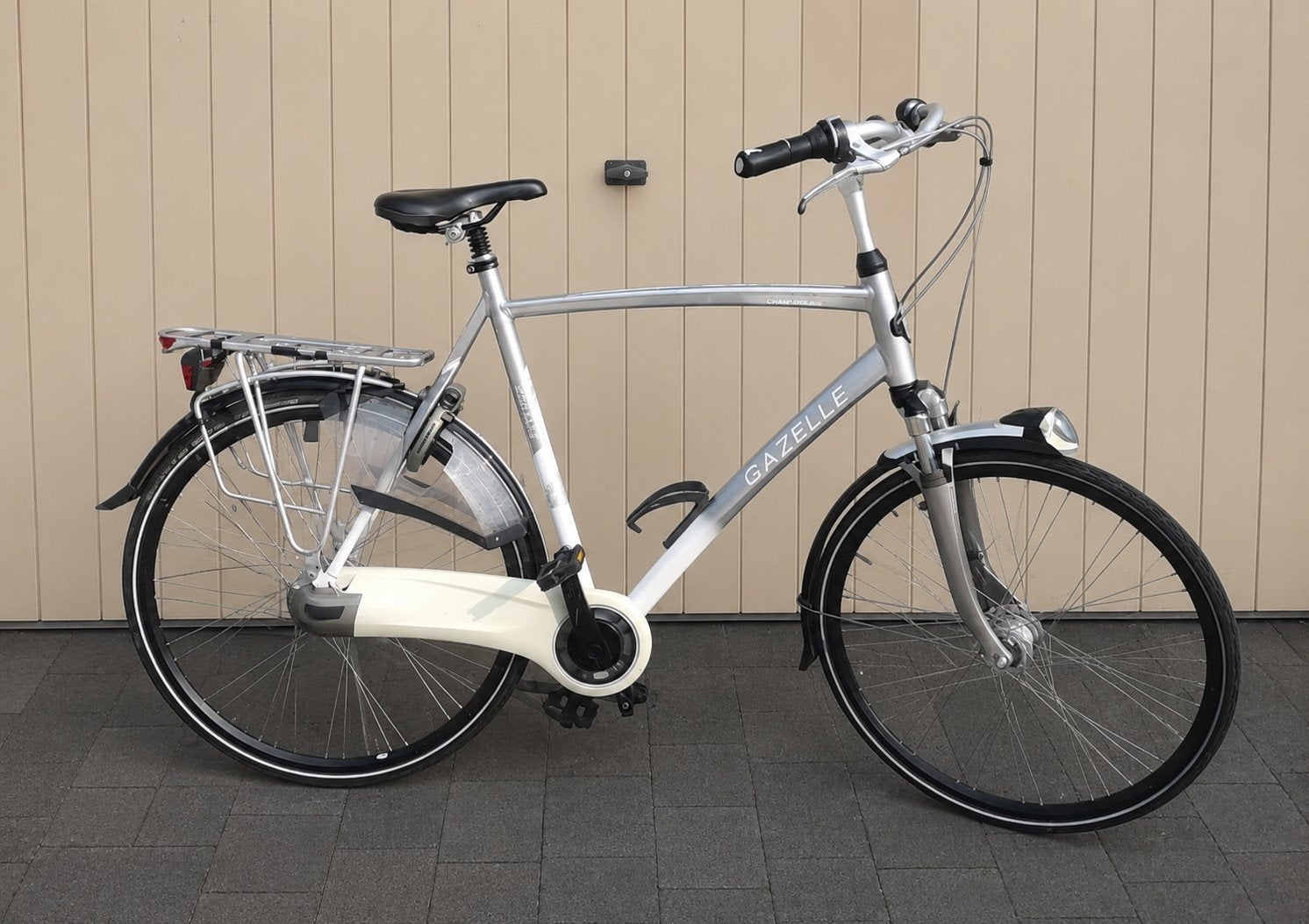 Vélo de randonnée GAZELLE Chamonix à cadre large, 61 à 65 cm, Enlèvement, Frein à tambour, Gazelle