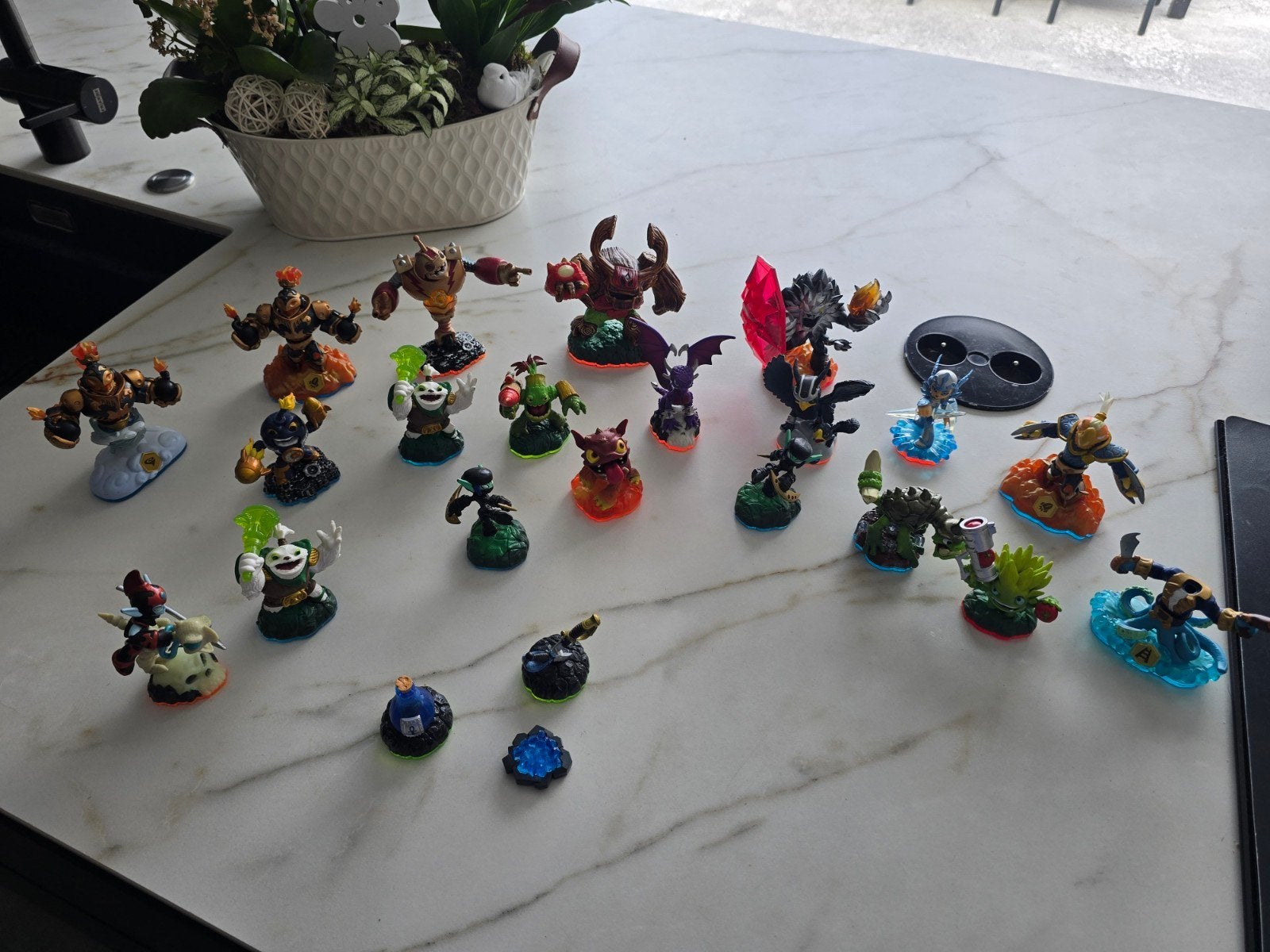 lot skylanders, Ophalen