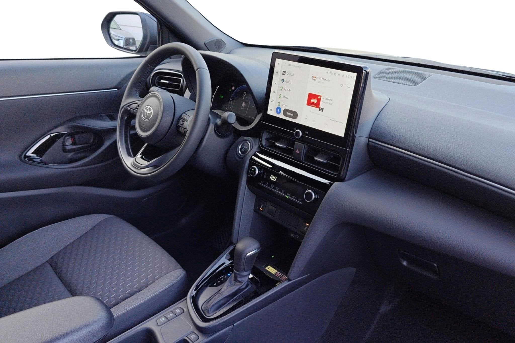 Toyota Yaris Cross 1.5 VVT-ie Hybrid 85kW Executive CVT - 2, Autos, Achat, https://public.car-pass.be/vhr/5fc7dad5-6c4b-4d85-af51-f7594a0f87a7