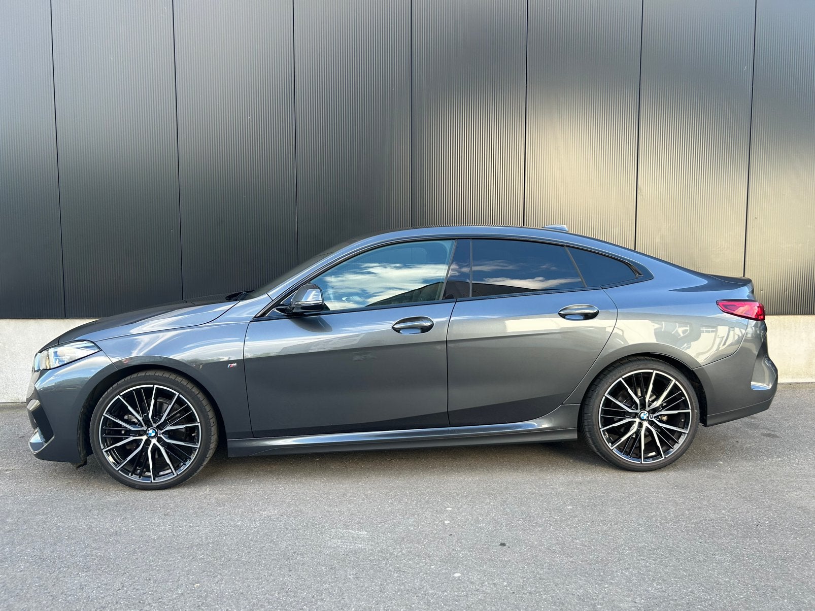 BMW 218iA / M-Pack / Grancoupé / 44000km / 1ste eigenaar, Automaat, Dealer onderhouden, Leder, Bedrijf