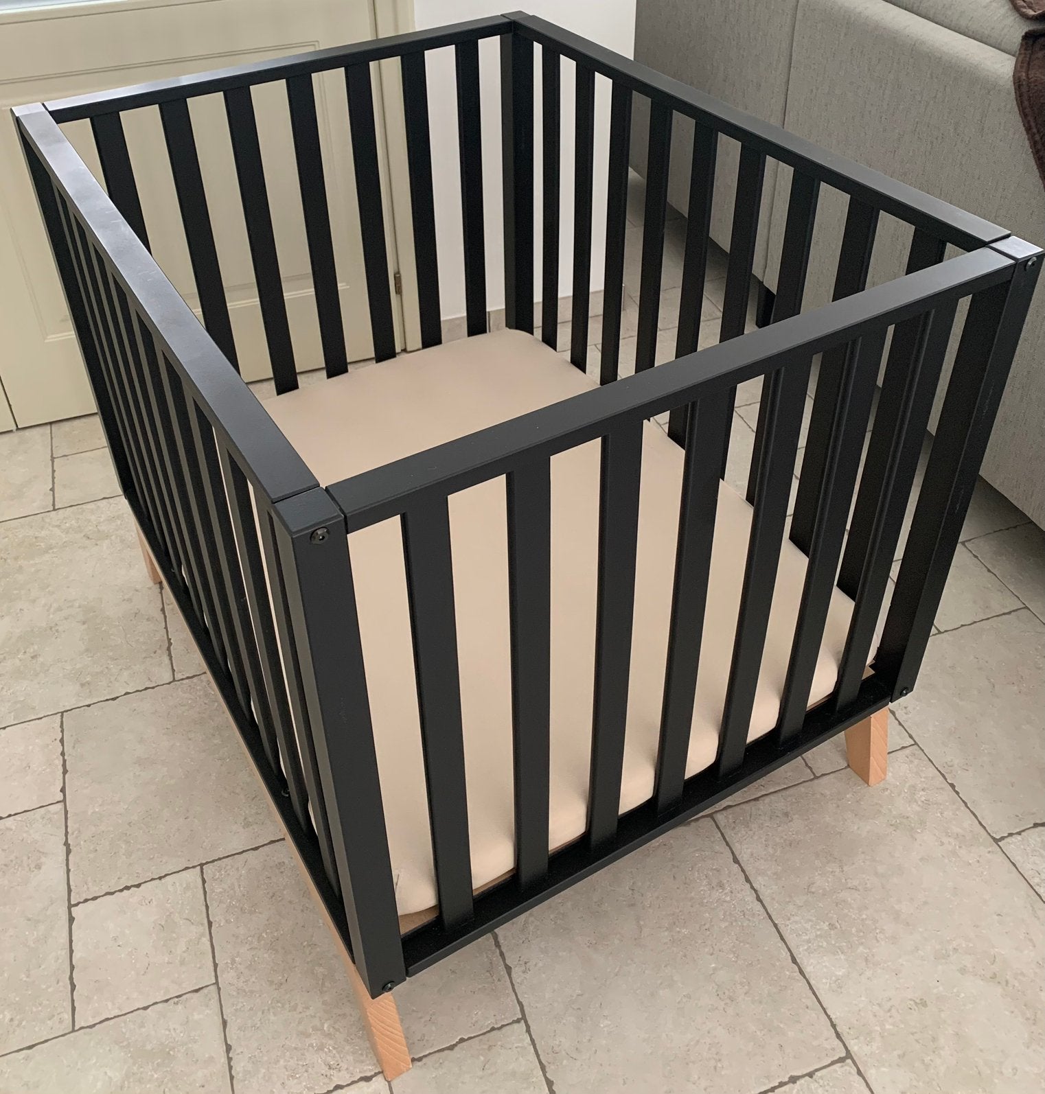Babypark Pericles zwart - erg goede staat inclu kussen, Enfants & Bébés, Parcs, Enlèvement, Comme neuf